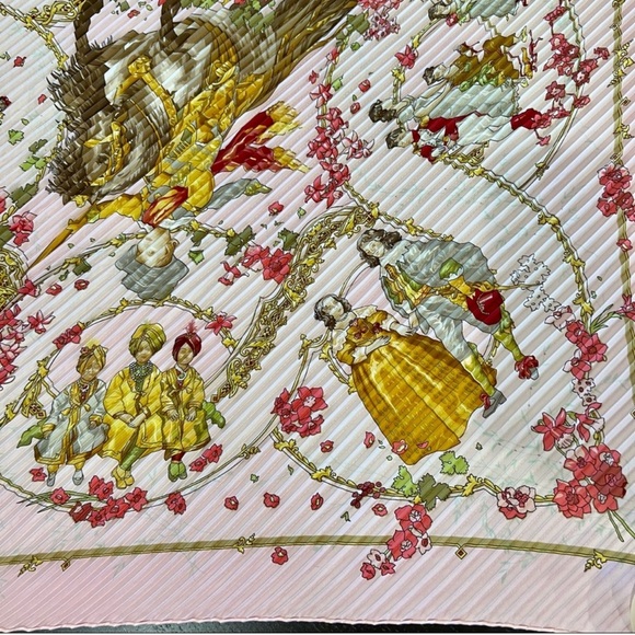 Hermes Authentic Rare Les Patits Princes Plisse Scarf - Picture 7 of 11